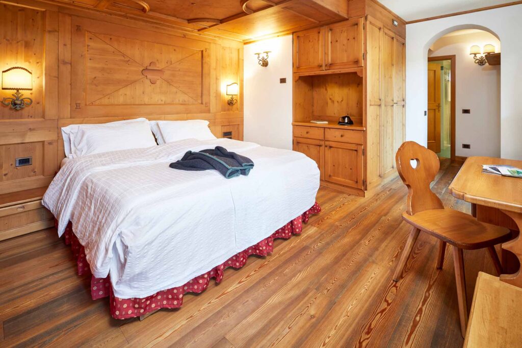 0198 Garni dello Sportivo Camere Superior letto campiglio